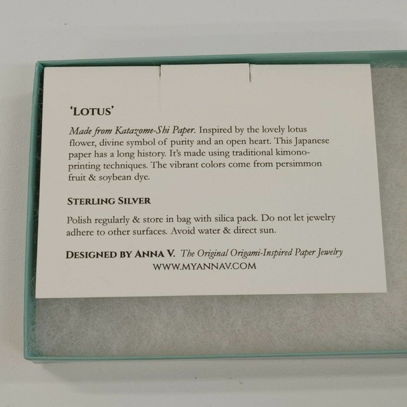 NIB Anna V. LOTUS Paper Necklace, Sterling Silver, Anniversary Pendant, … - Picture 3 of 4